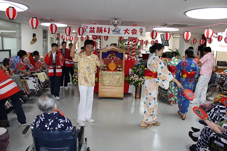 盆踊り
