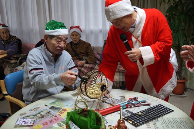 12月 クリスマス・ビンゴゲーム大会 12月 クリスマス・ビンゴゲーム大会